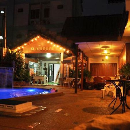 Md House Hotel Chiang Mai Buitenkant foto