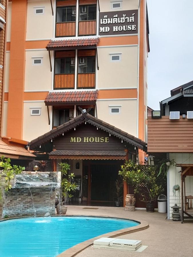 Md House Hotel Chiang Mai Buitenkant foto