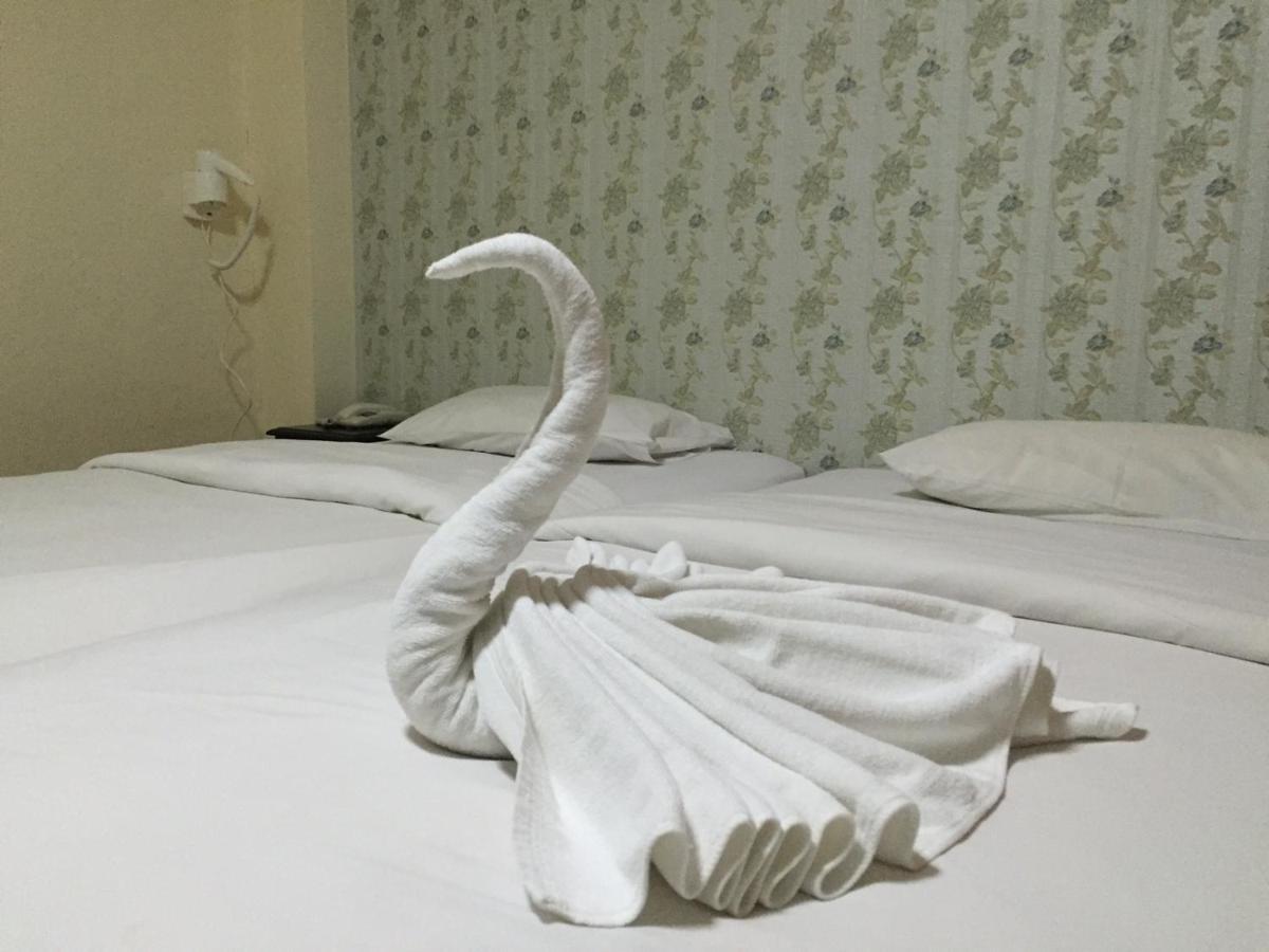 Md House Hotel Chiang Mai Buitenkant foto
