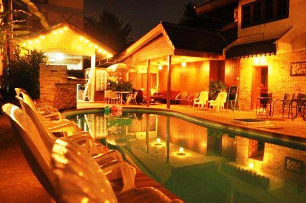 Md House Hotel Chiang Mai Buitenkant foto