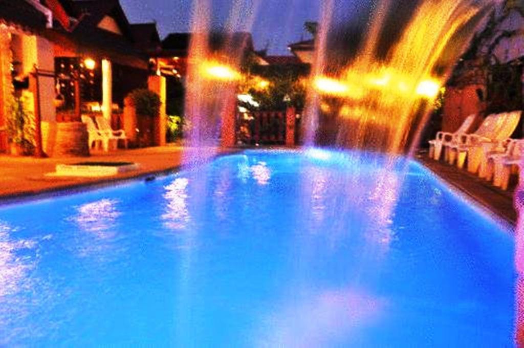 Md House Hotel Chiang Mai Buitenkant foto