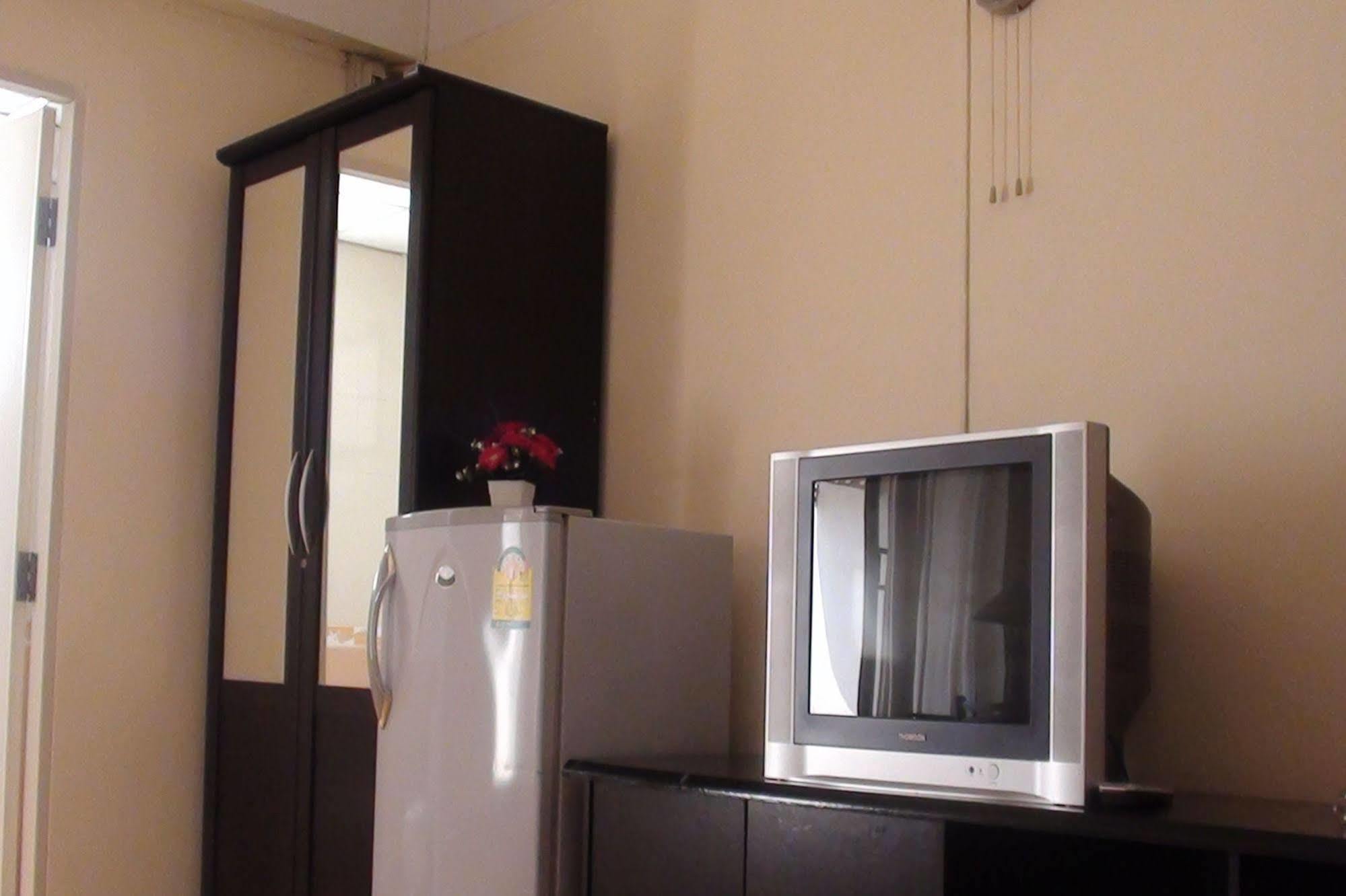Md House Hotel Chiang Mai Buitenkant foto